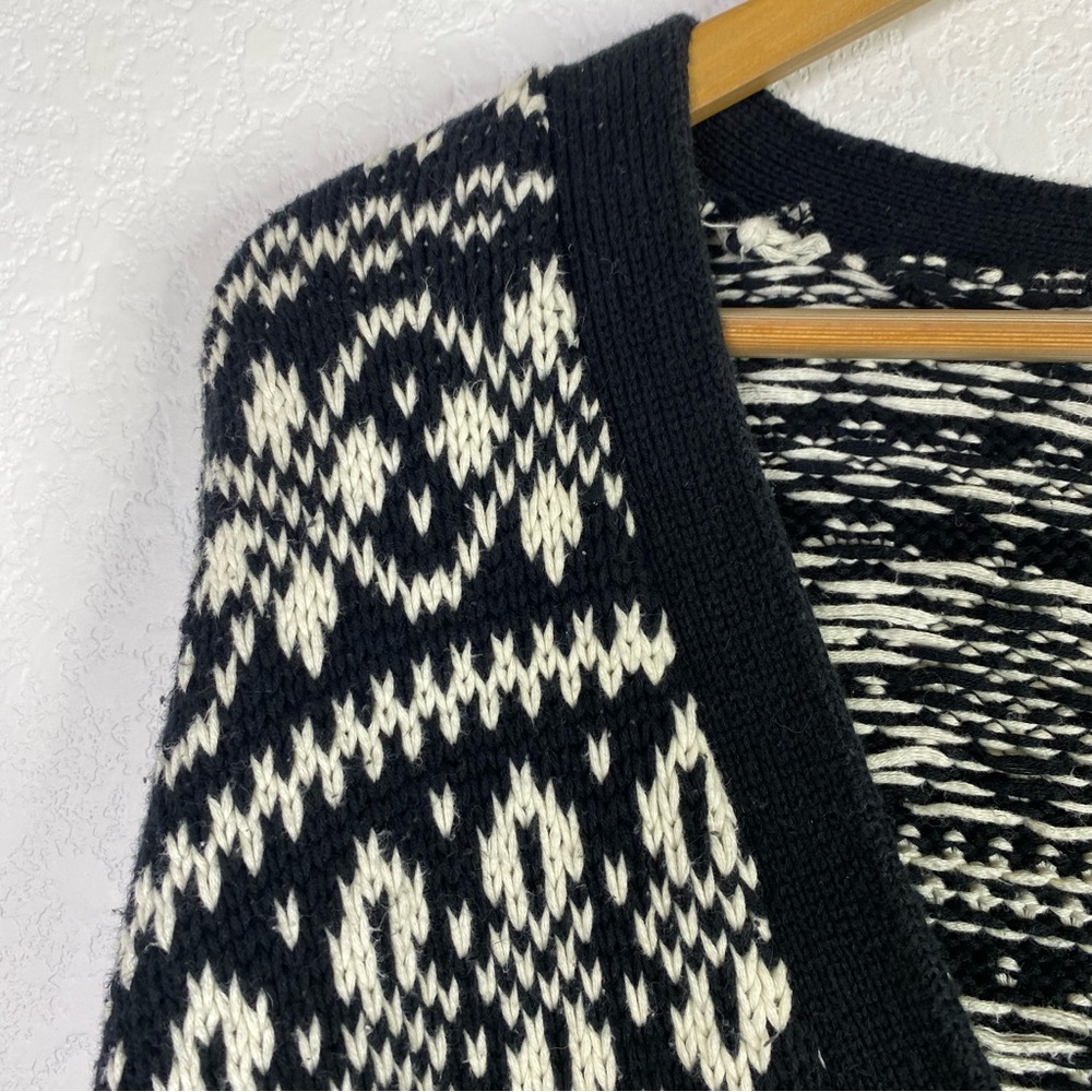 Vintage Gap Black & White Knit Cardigan Sweater - Picture 3 of 9